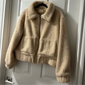 Cozy Teddy Zip-Front Jacket - Cream